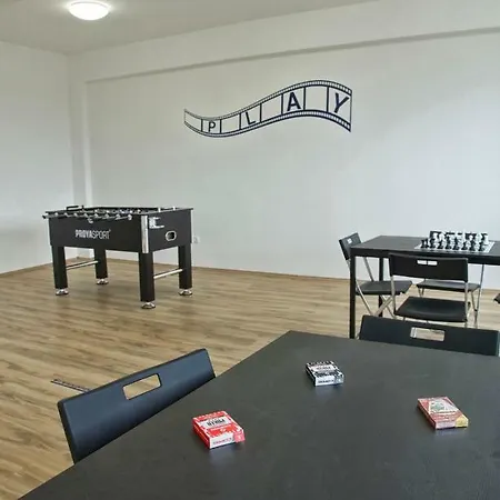 Szovo Szallo Hostel *