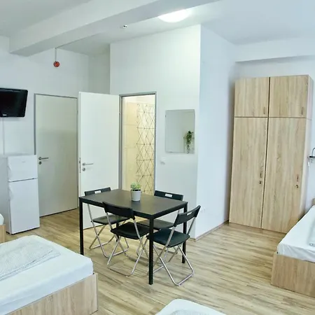 Szovo Szallo Hostel